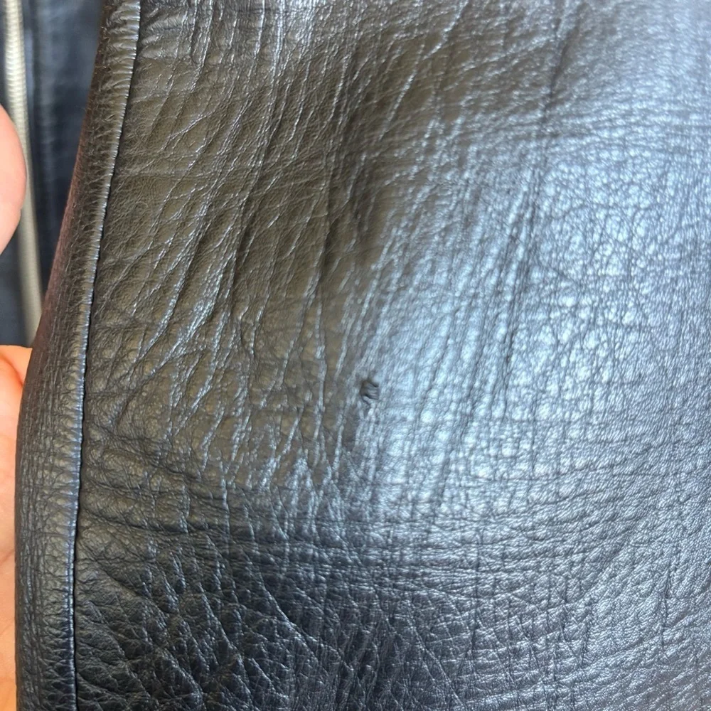 Wilsons Leather Black Zip Front Jacket Women’s Medium Genuine Leather Classic M